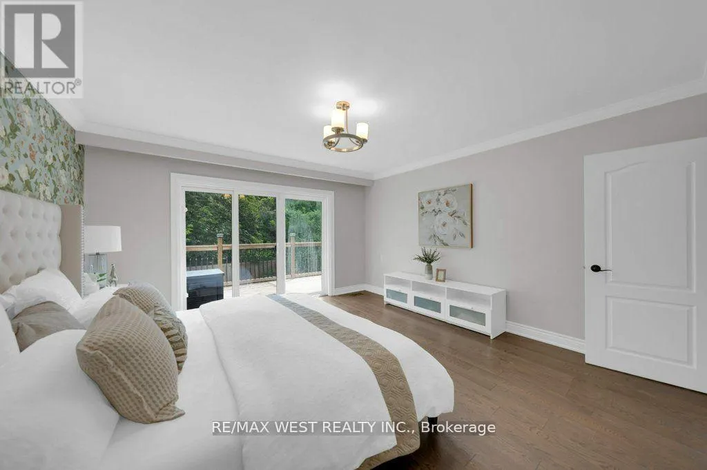 151 BRAHMS AVENUE