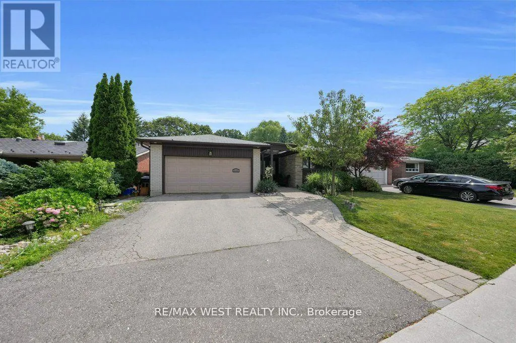 151 BRAHMS AVENUE