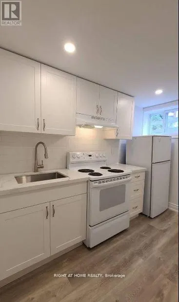 BASEMEN - 22 KENTON DRIVE