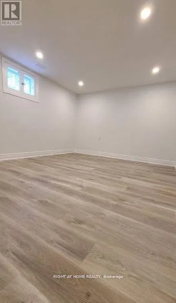 BASEMEN - 22 KENTON DRIVE