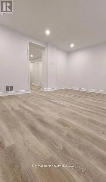 BASEMEN - 22 KENTON DRIVE
