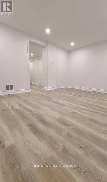 BASEMEN - 22 KENTON DRIVE