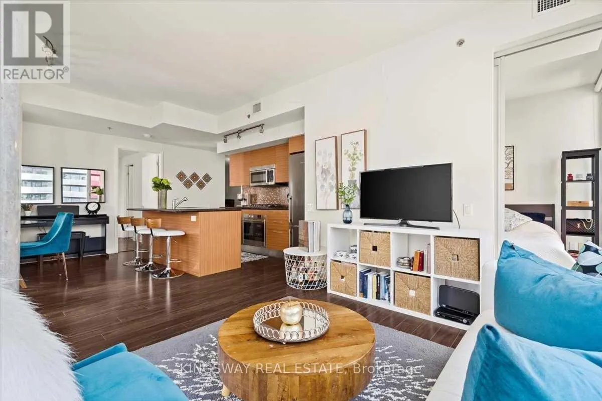 1107 - 375 KING STREET W