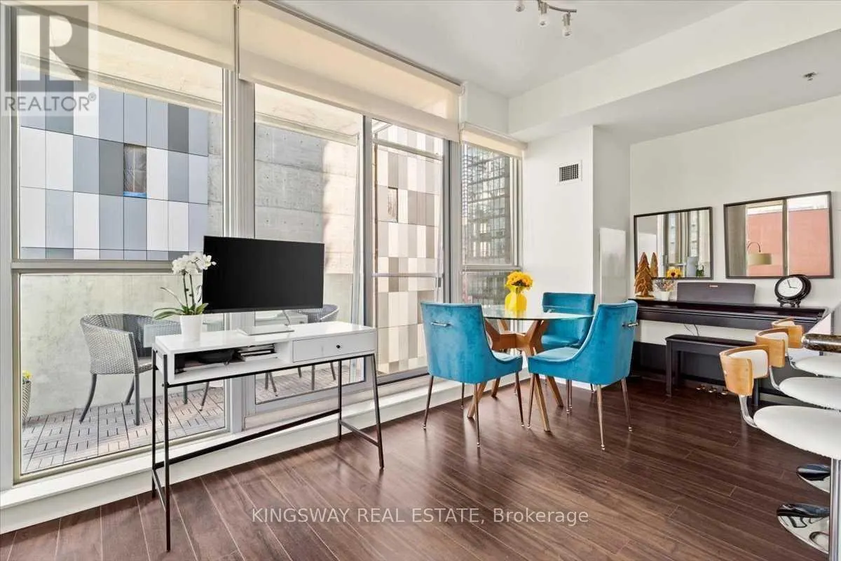 1107 - 375 KING STREET W