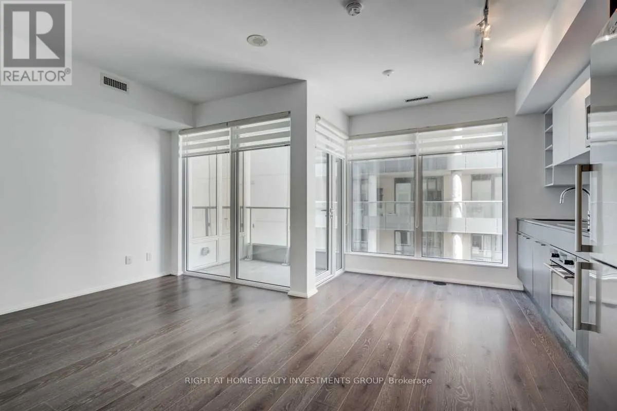 801 - 68 SHUTER STREET