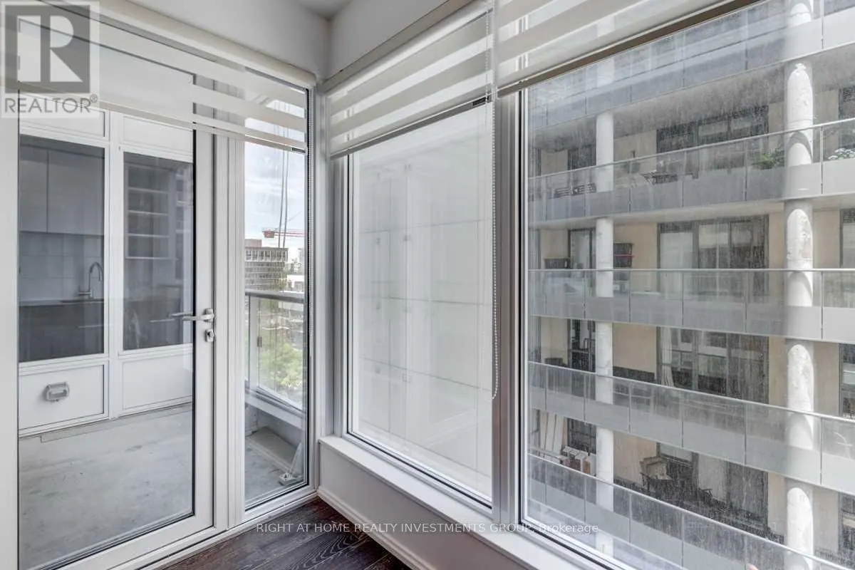 801 - 68 SHUTER STREET