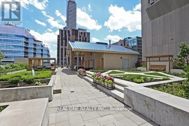 2009 - 8 PARK ROAD