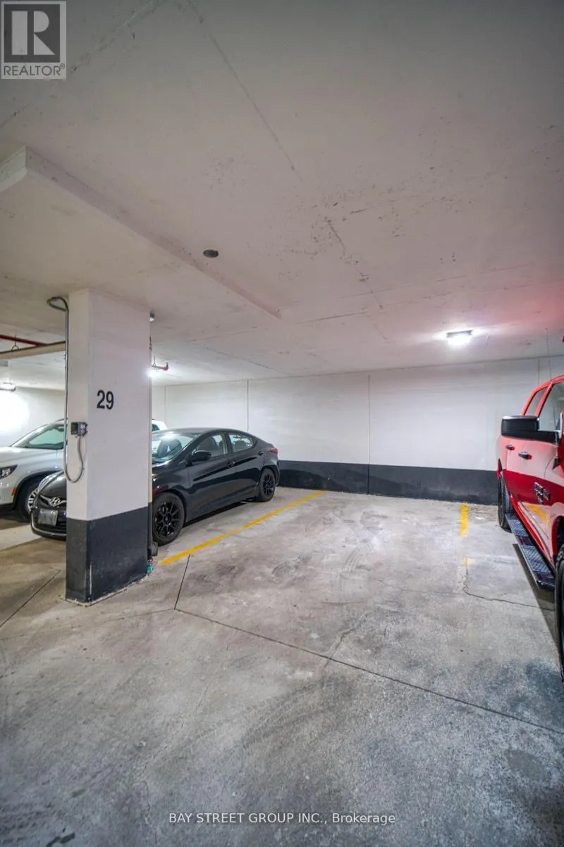 707 - 741 SHEPPARD AVENUE W