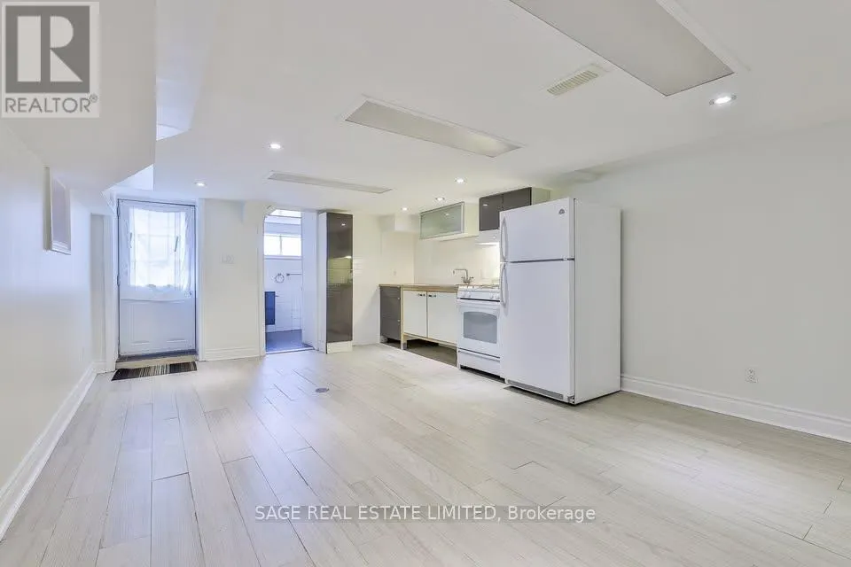 LOWER - 1195 OSSINGTON AVENUE