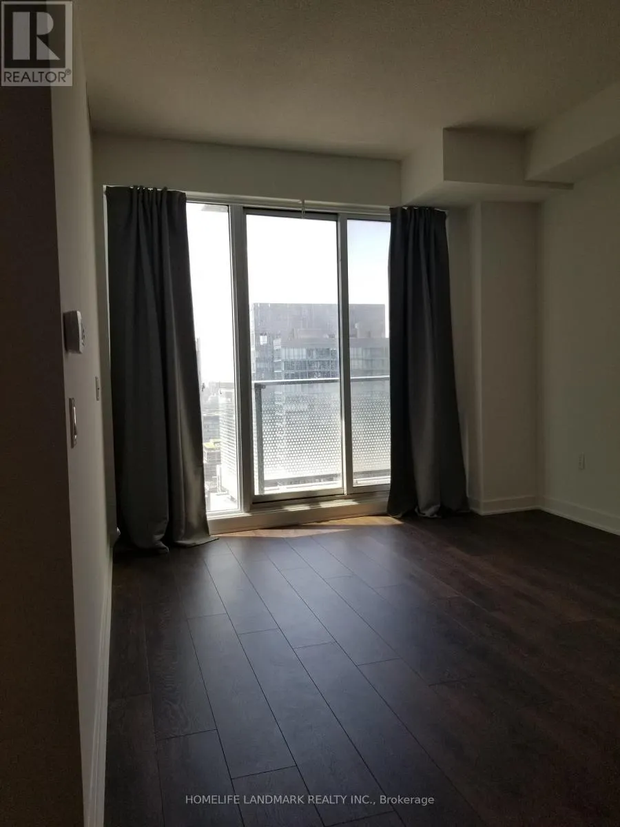 3903 - 125 BLUE JAYS WAY