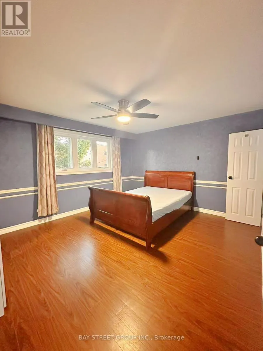 MAIN& UPPER - 24 WYVERN ROAD