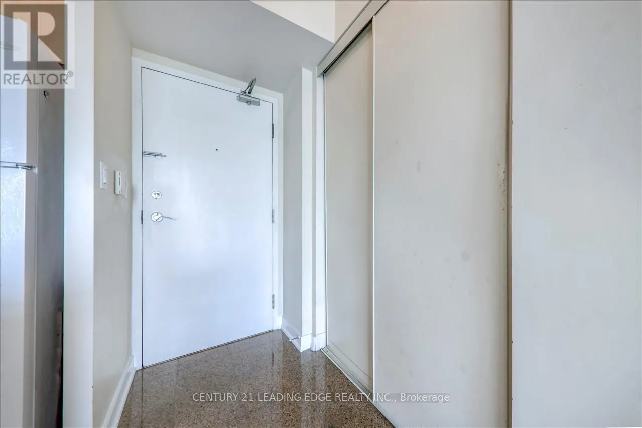 3105 - 397 FRONT STREET W