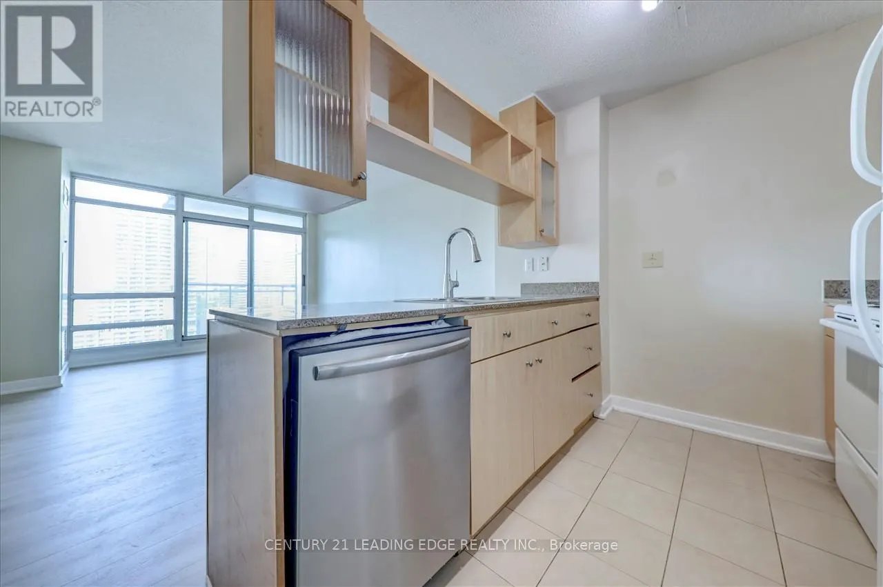 3105 - 397 FRONT STREET W