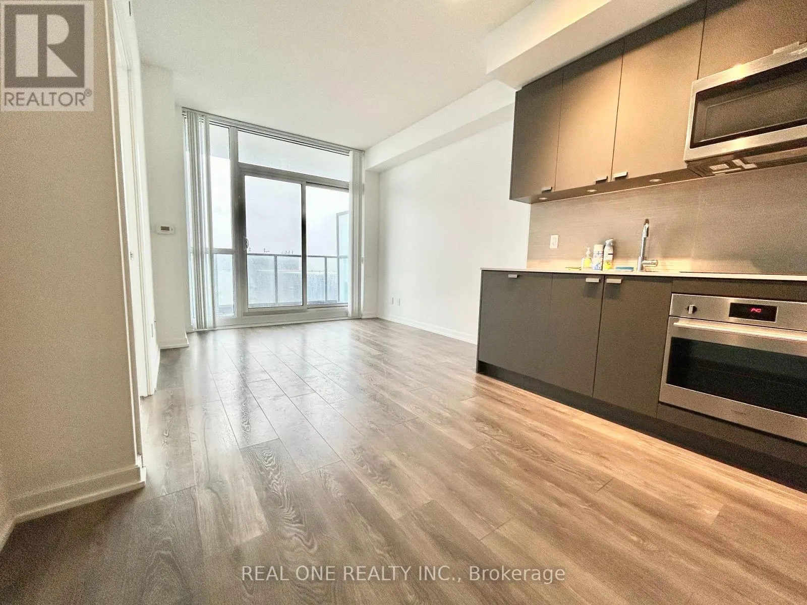 2703 - 56 FOREST MANOR ROAD