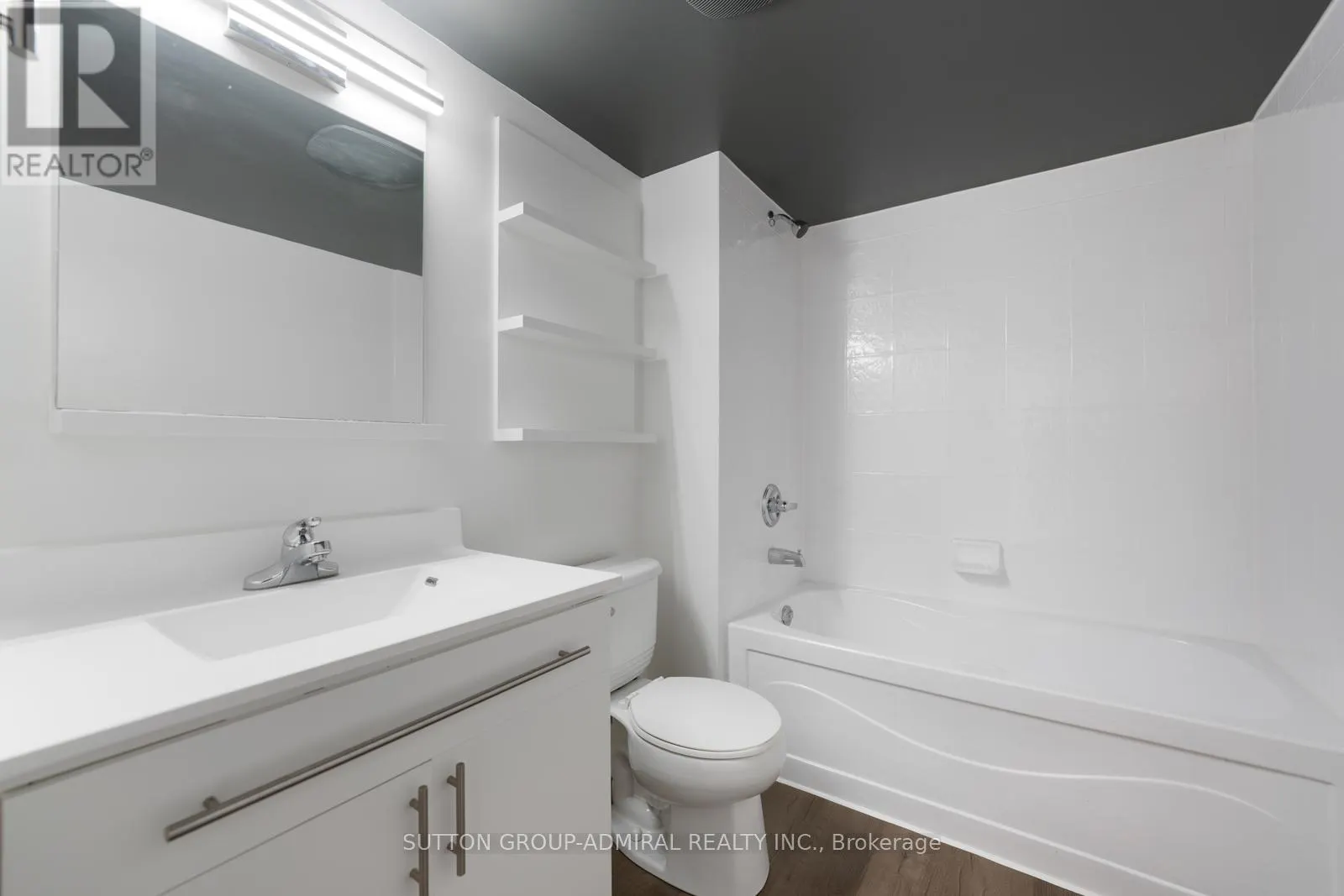 605 - 80 WESTERN BATTERY ROAD