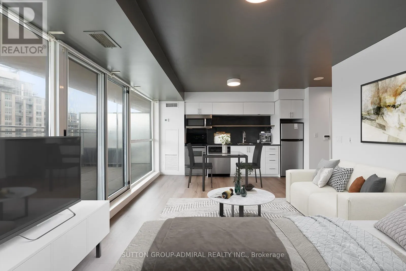 605 - 80 WESTERN BATTERY ROAD