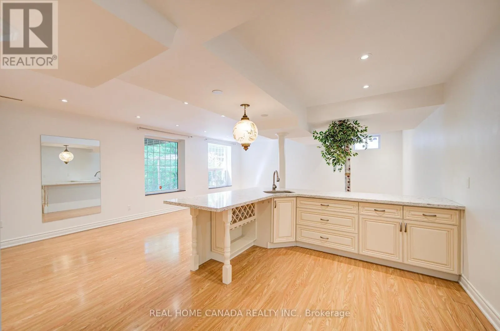 20 SADDLETREE DRIVE
