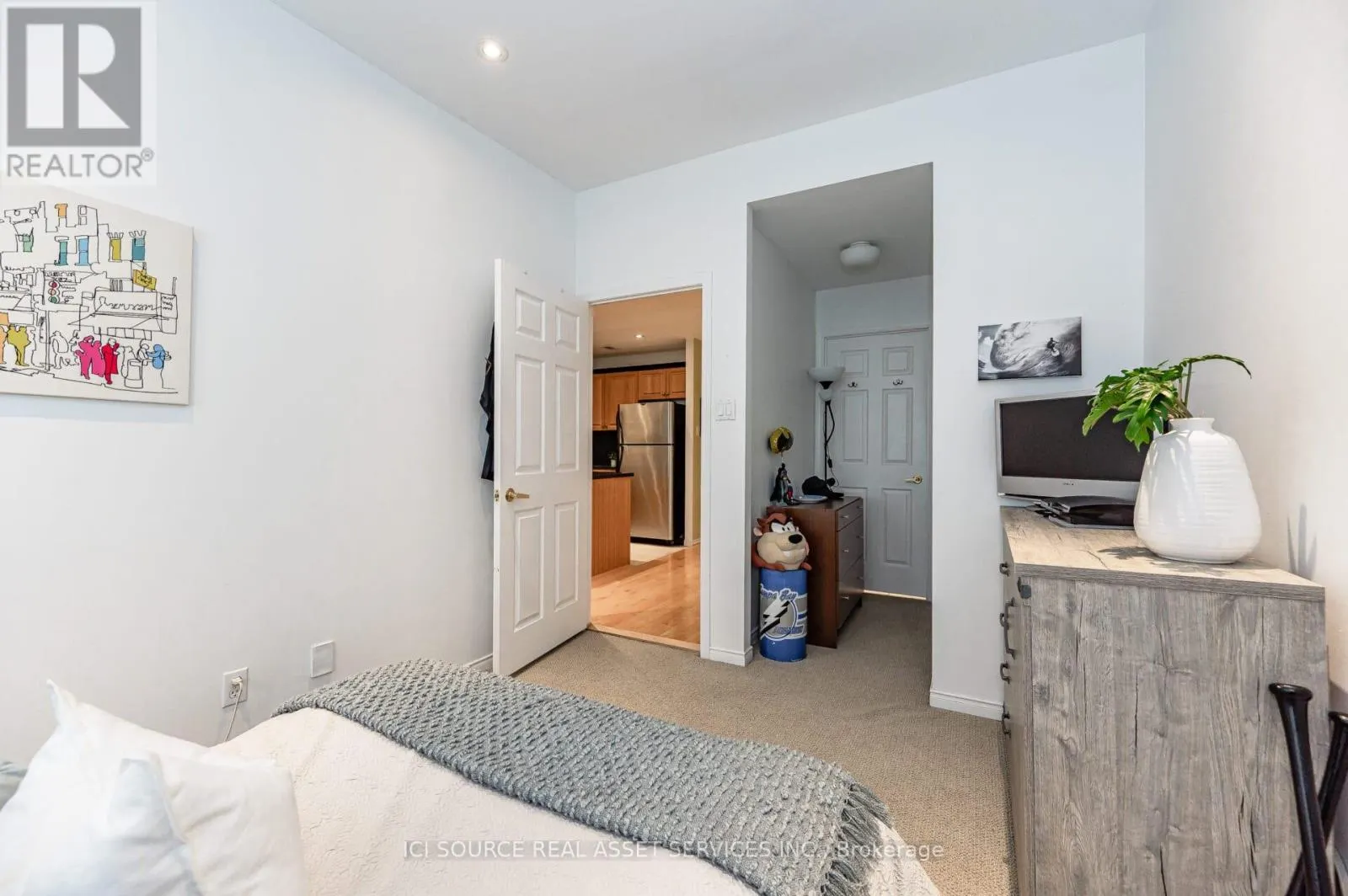 308 - 600 EGLINTON AVENUE E