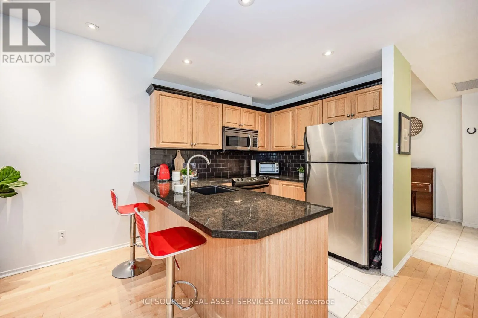 308 - 600 EGLINTON AVENUE E