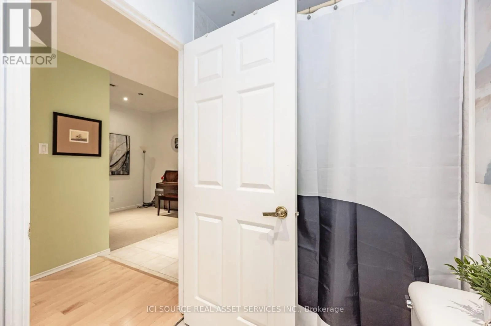 308 - 600 EGLINTON AVENUE E