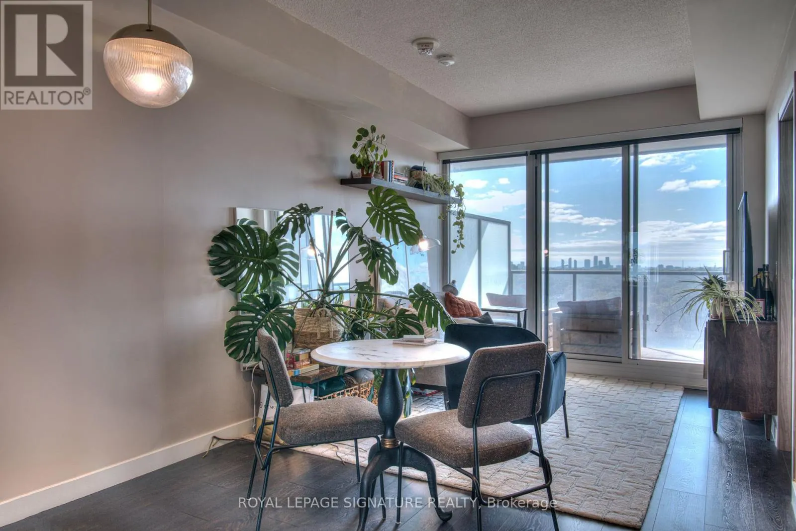 1805 - 85 MCMAHON DRIVE