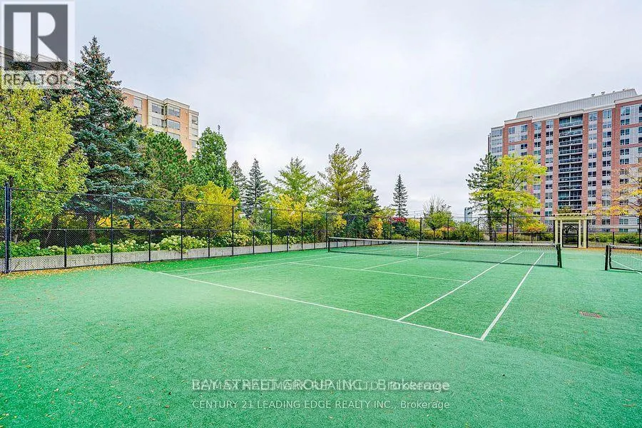 225 - 15 NORTHTOWN WAY