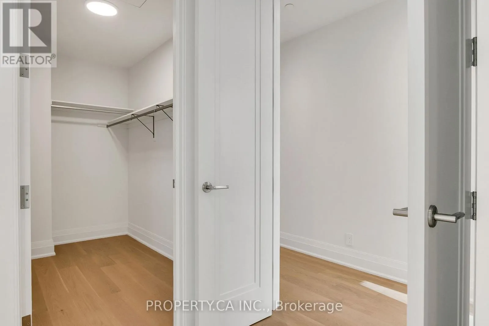 403 - 10 PRINCE ARTHUR AVENUE