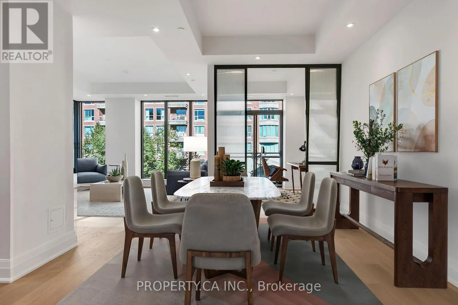 403 - 10 PRINCE ARTHUR AVENUE