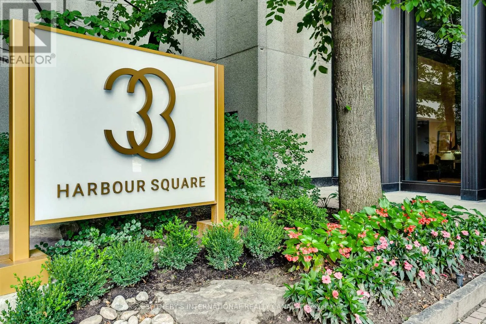 3408 - 33 HARBOUR SQUARE