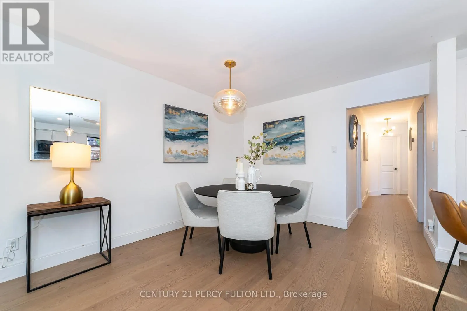 83 CAIRNSIDE CRESCENT