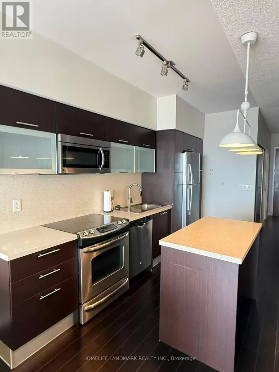 5603 - 386 YONGE STREET