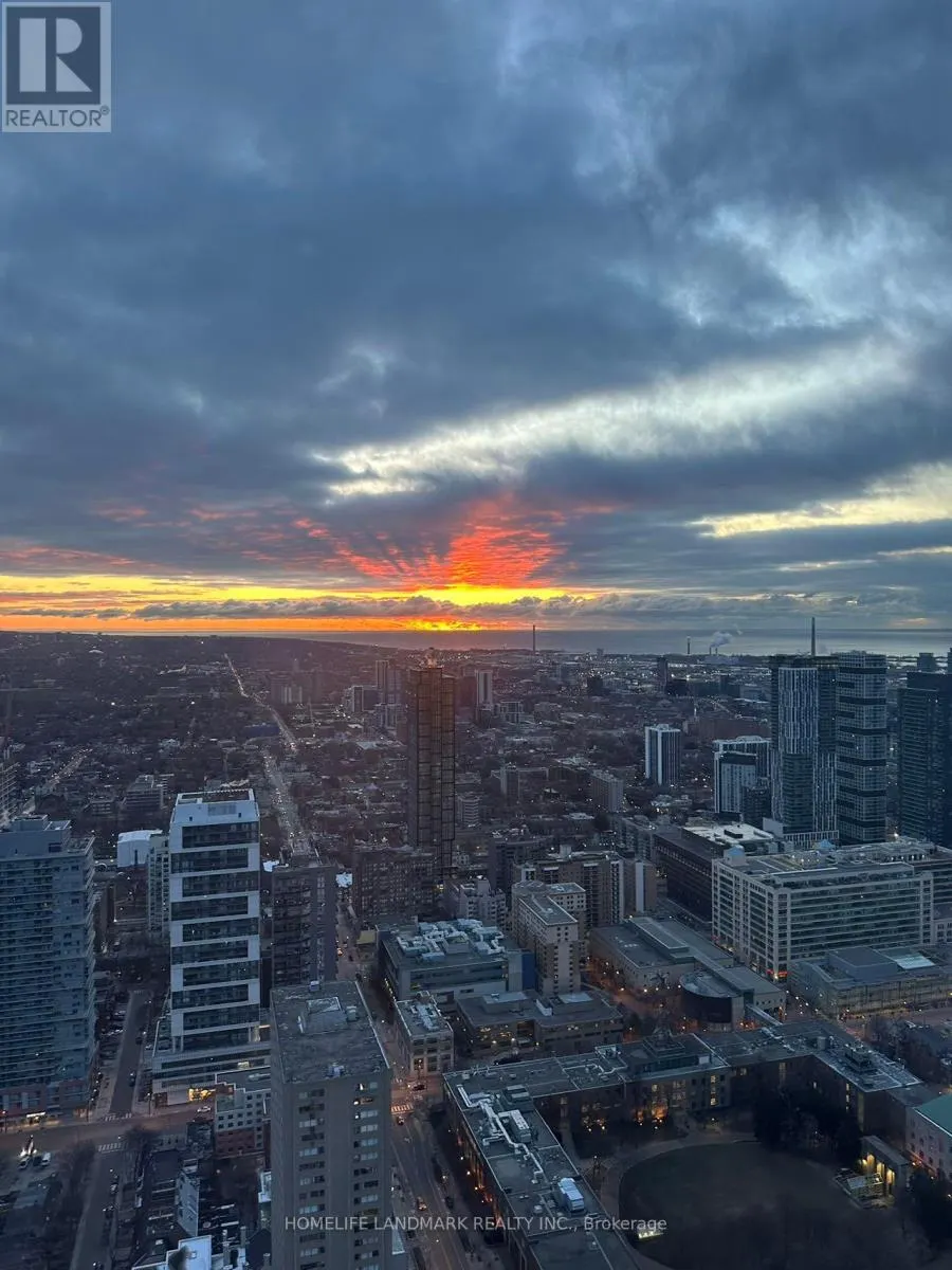 5603 - 386 YONGE STREET