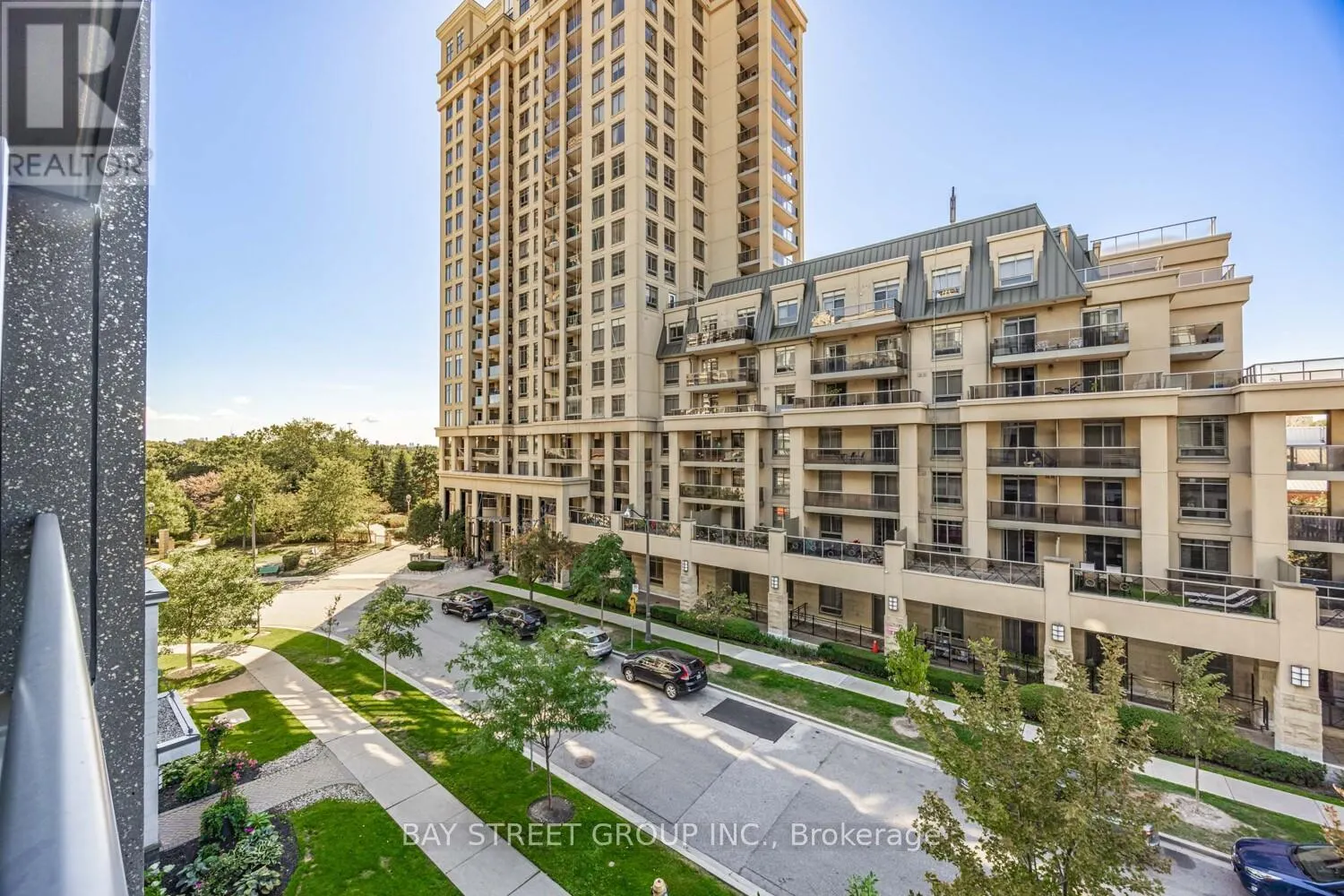 413 - 17 KENASTON GARDENS