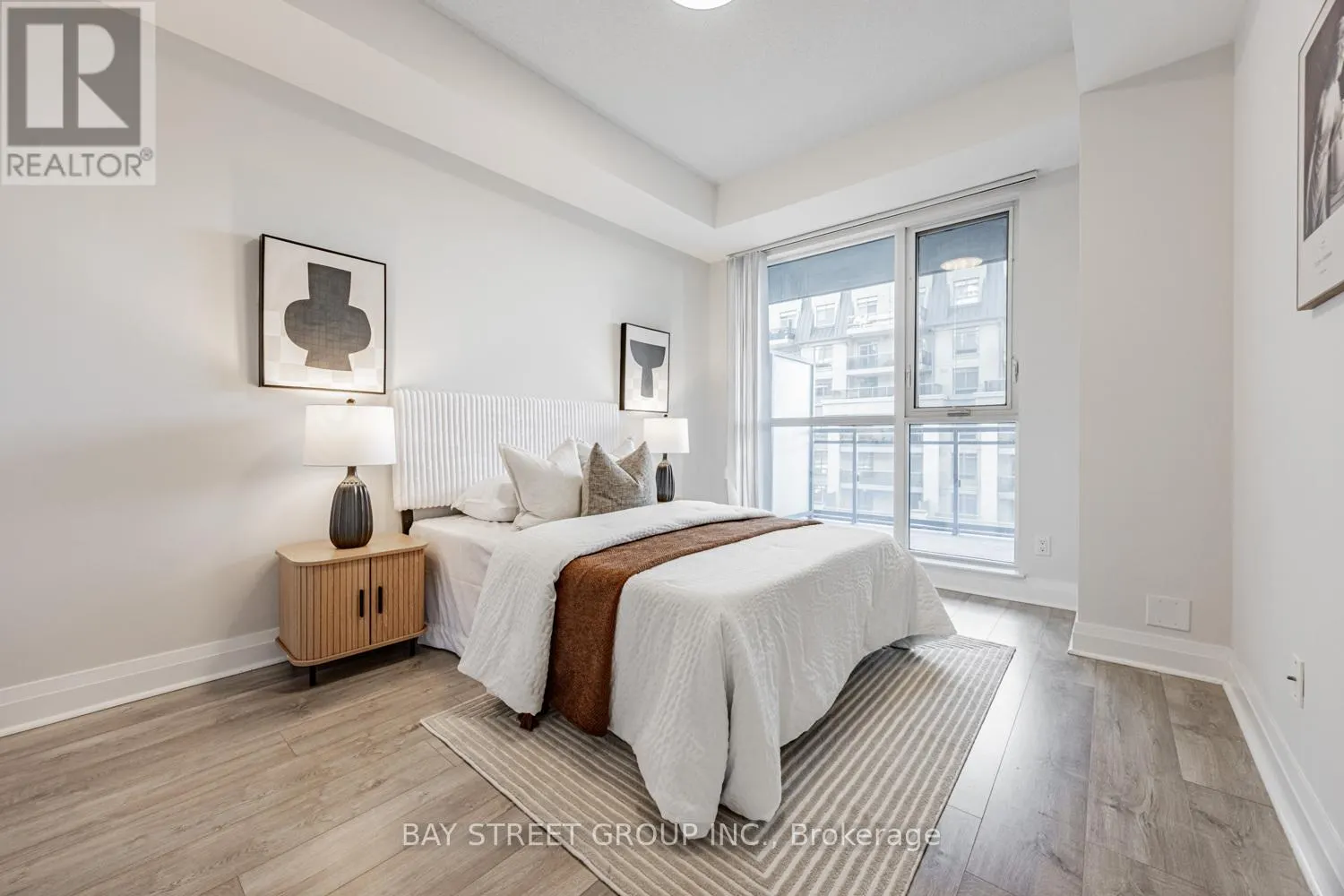 413 - 17 KENASTON GARDENS