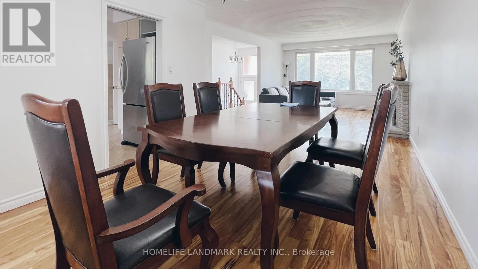 10 SILVERVIEW DRIVE
