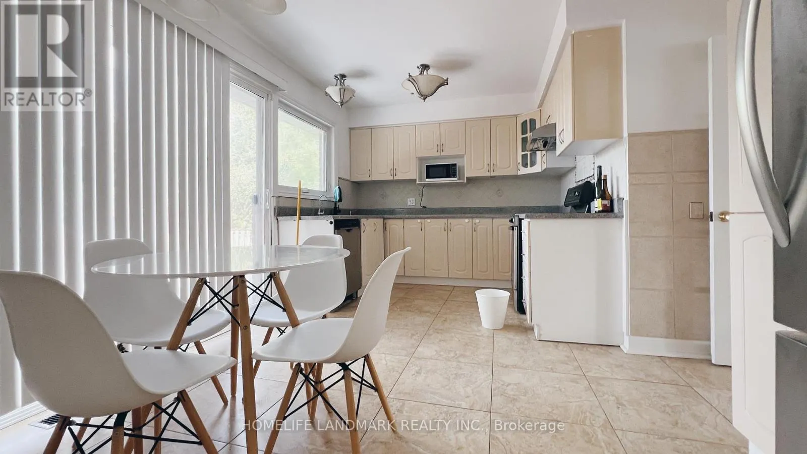 10 SILVERVIEW DRIVE