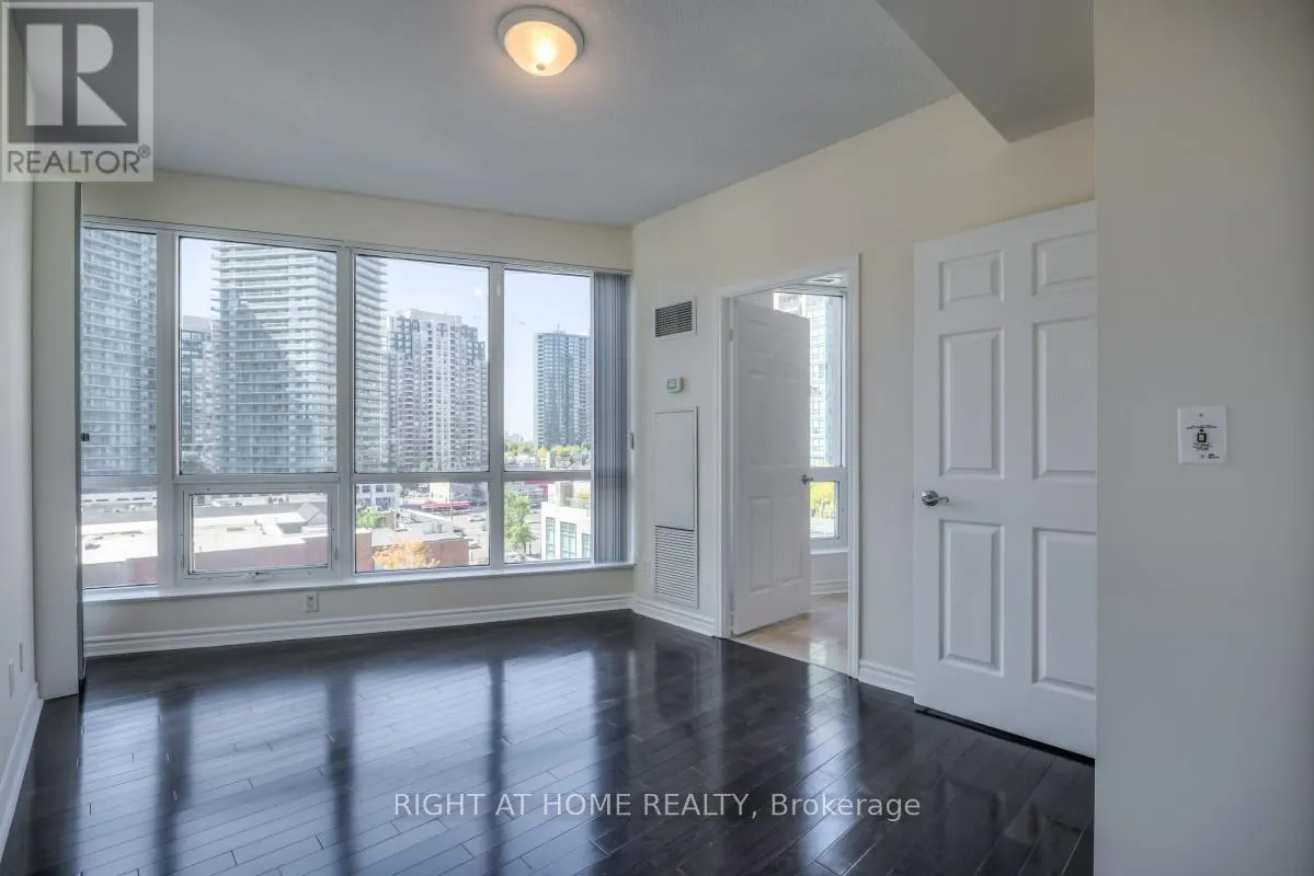 610 - 18 HOLMES AVENUE