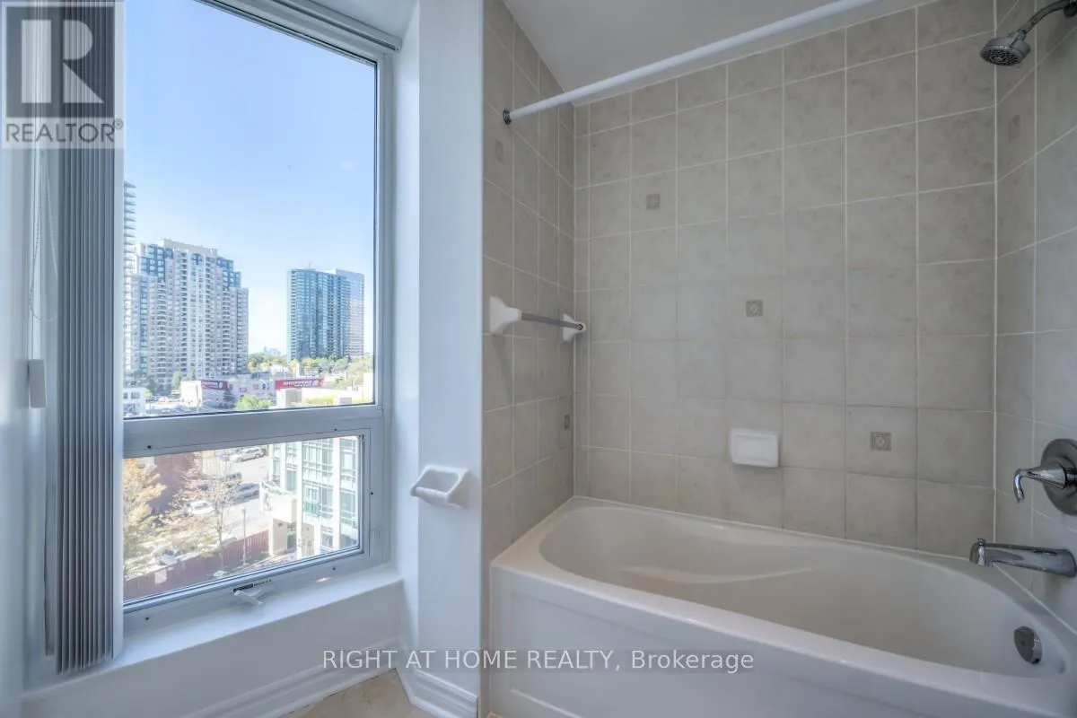 610 - 18 HOLMES AVENUE