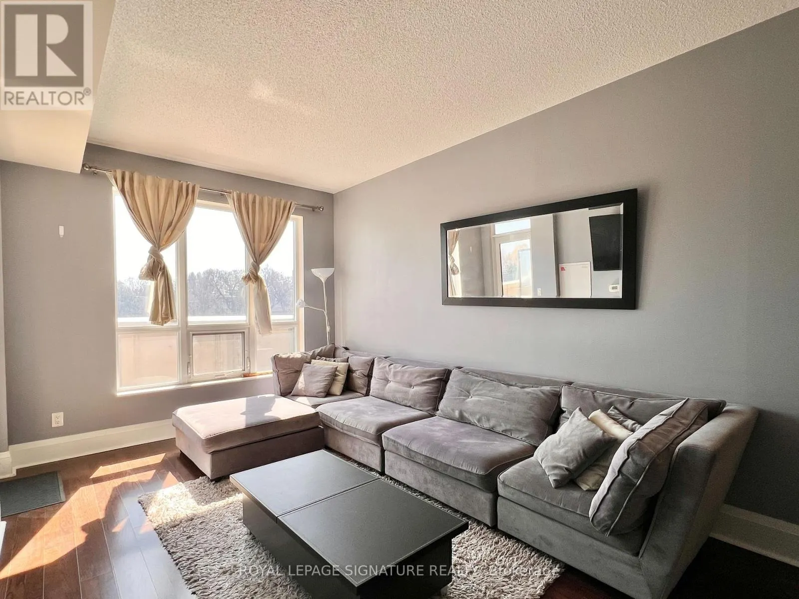 219 - 100 HARRISON GARDEN BOULEVARD