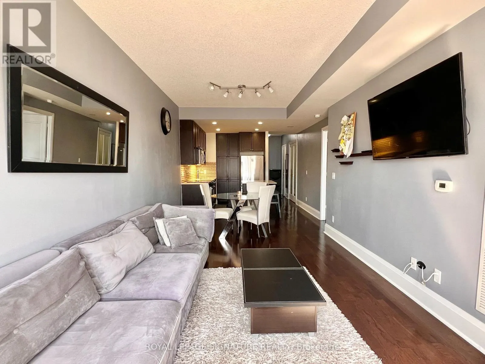 219 - 100 HARRISON GARDEN BOULEVARD