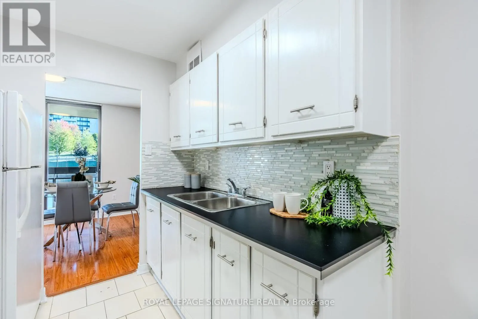 315 - 177 LINUS ROAD