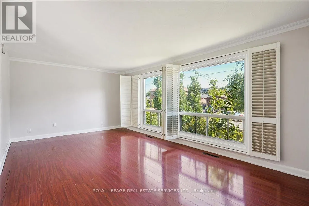 160 CODSELL AVENUE