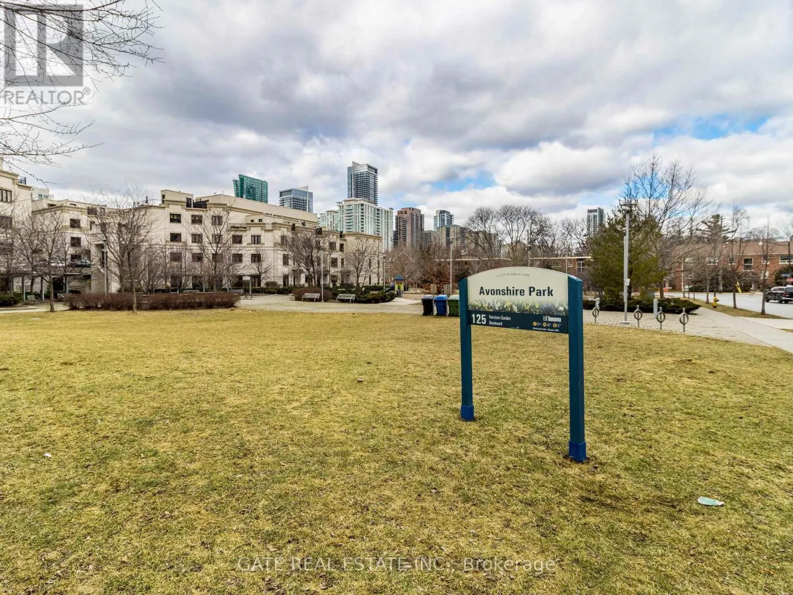 1311 - 120 HARRISON GARDEN BOULEVARD
