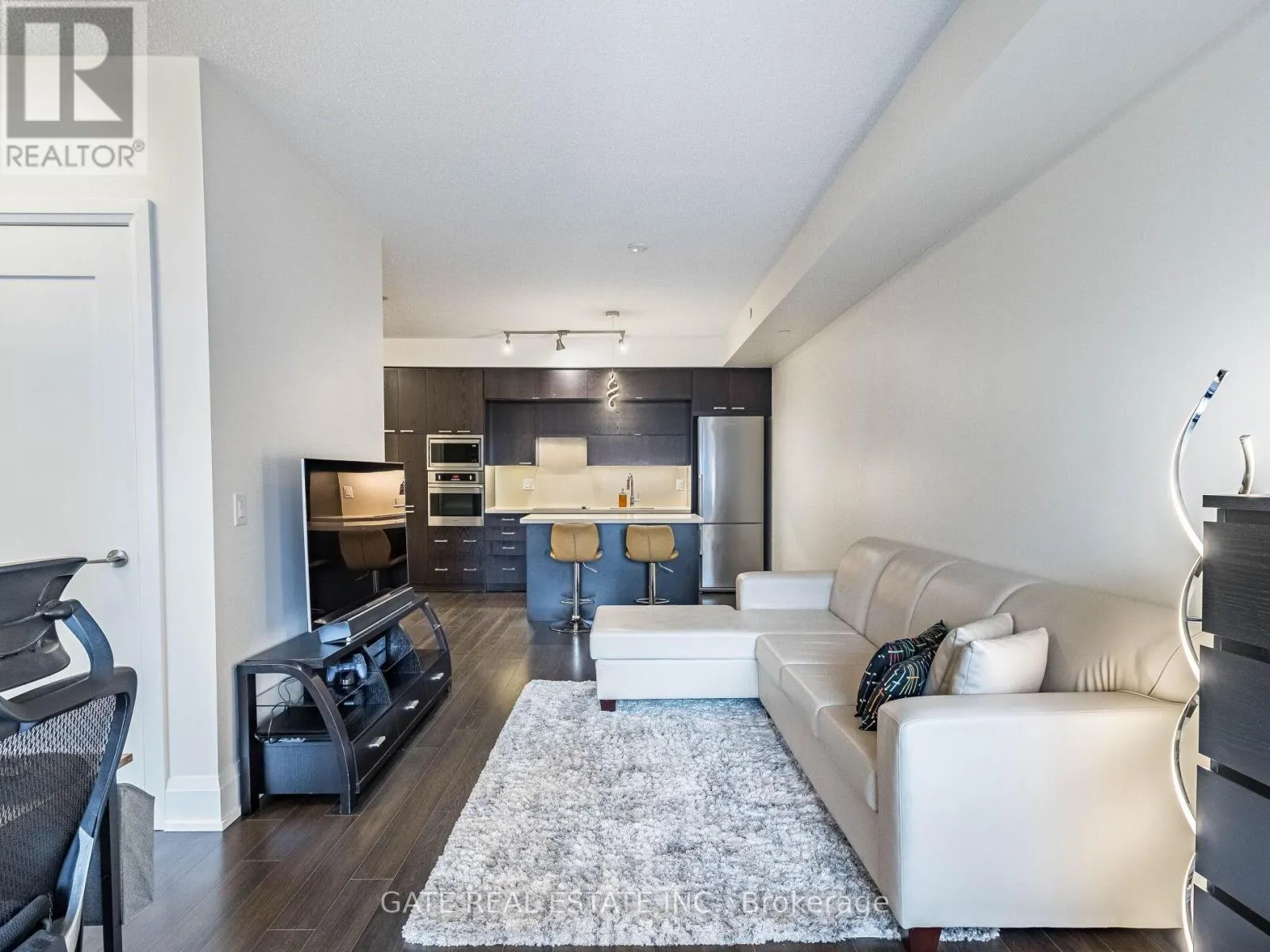 1311 - 120 HARRISON GARDEN BOULEVARD
