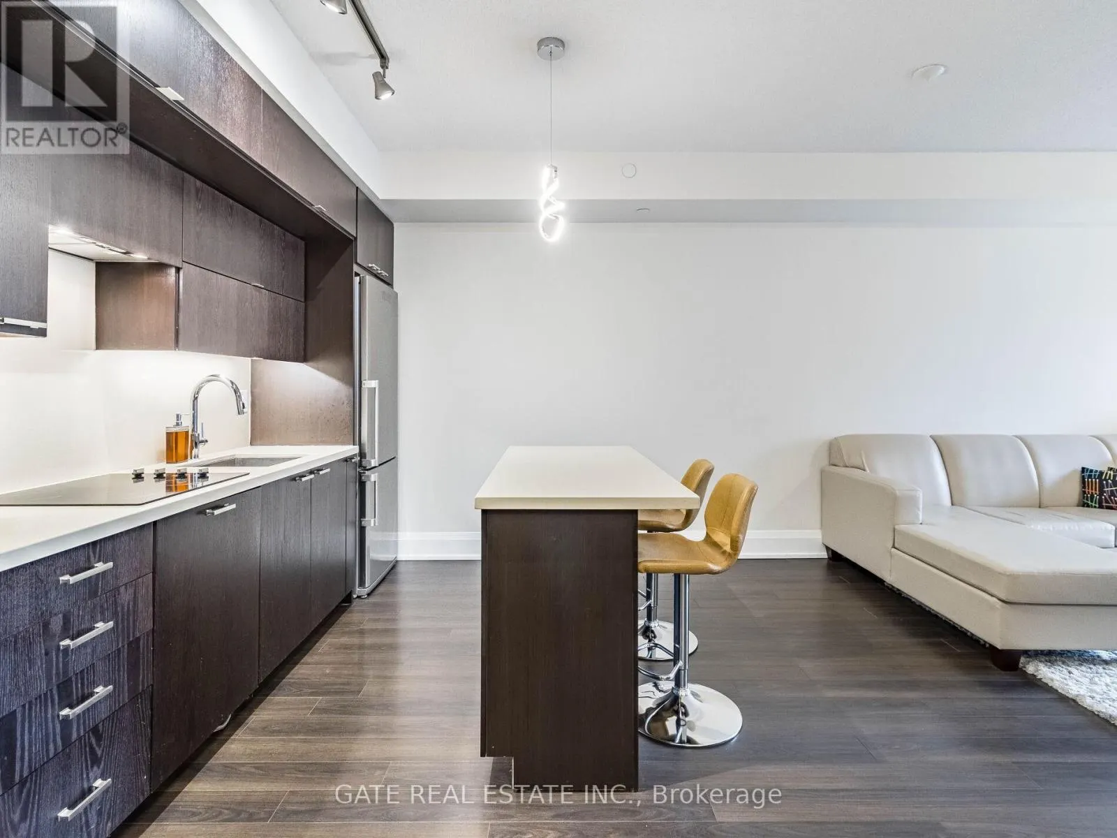 1311 - 120 HARRISON GARDEN BOULEVARD