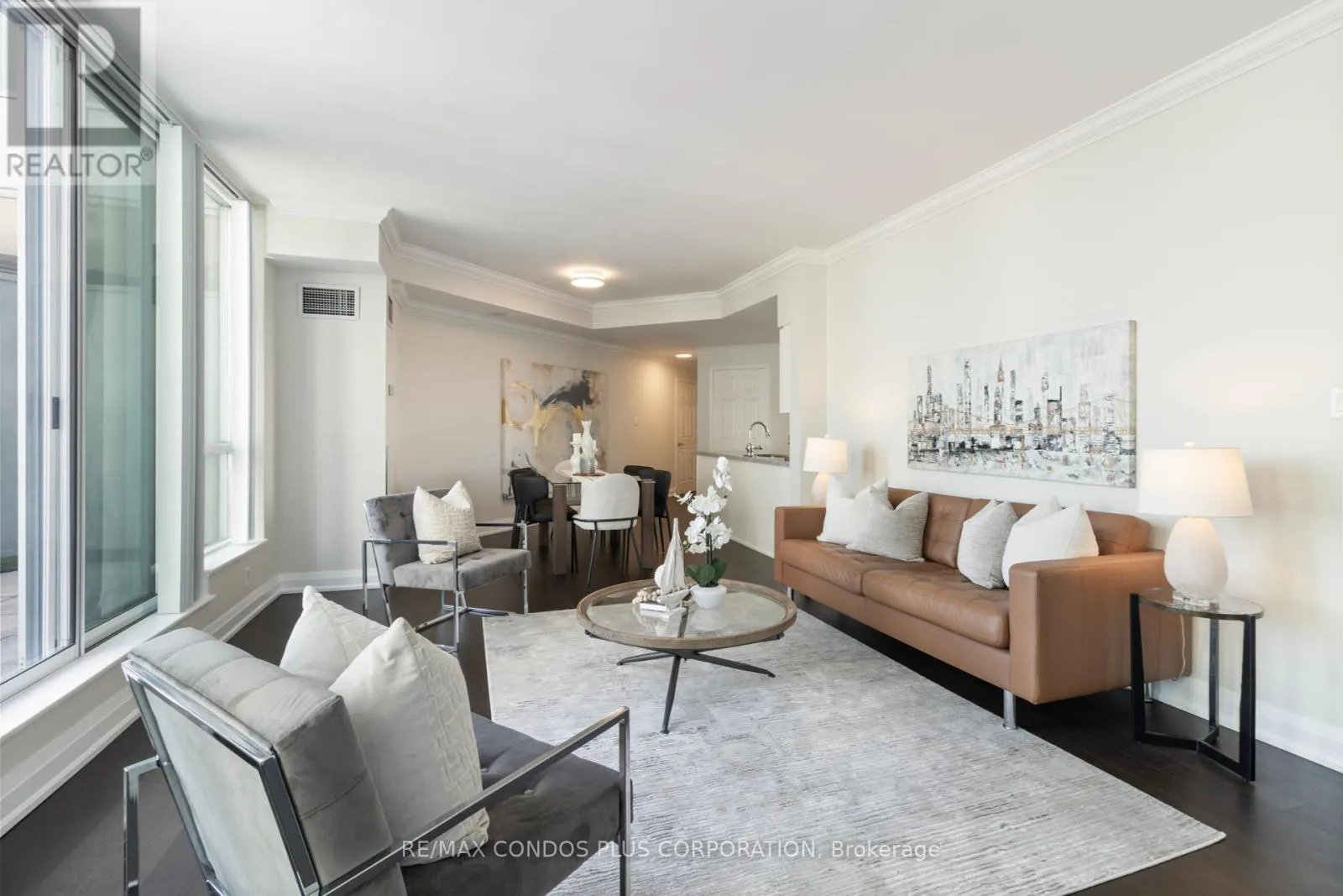 1215 - 230 QUEENS QUAY W