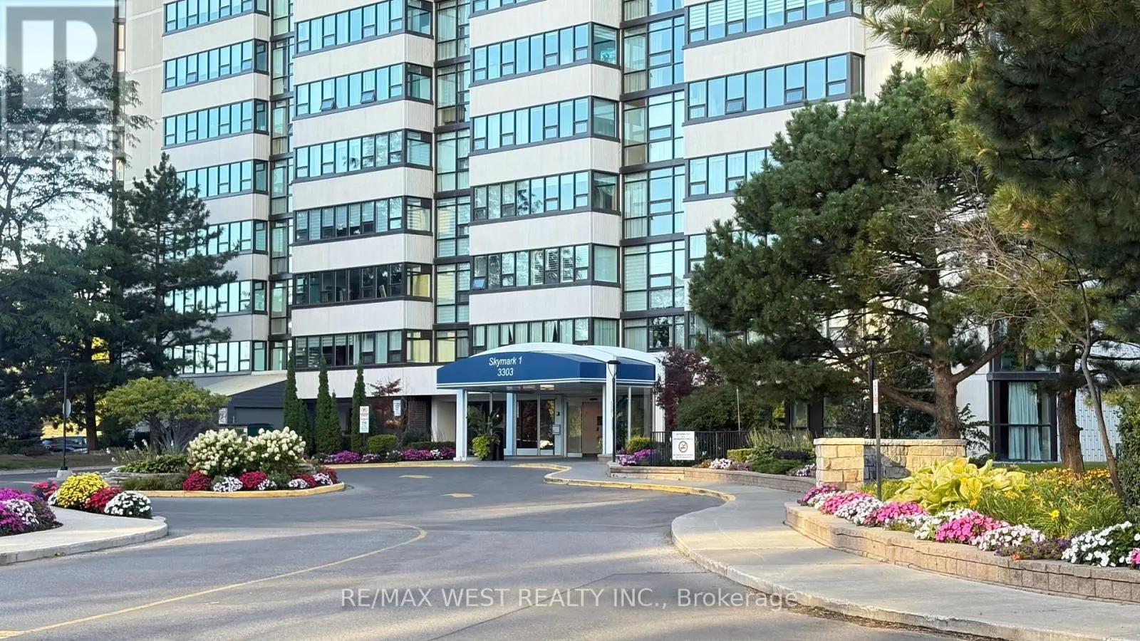 2604 - 3303 DON MILLS ROAD