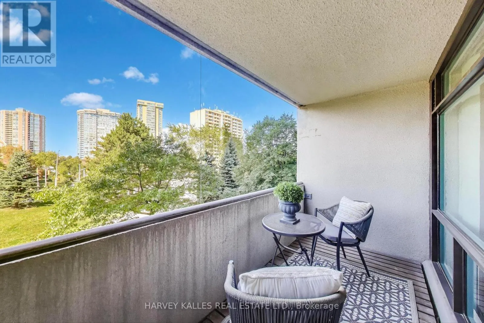 309 - 1555 FINCH AVENUE E