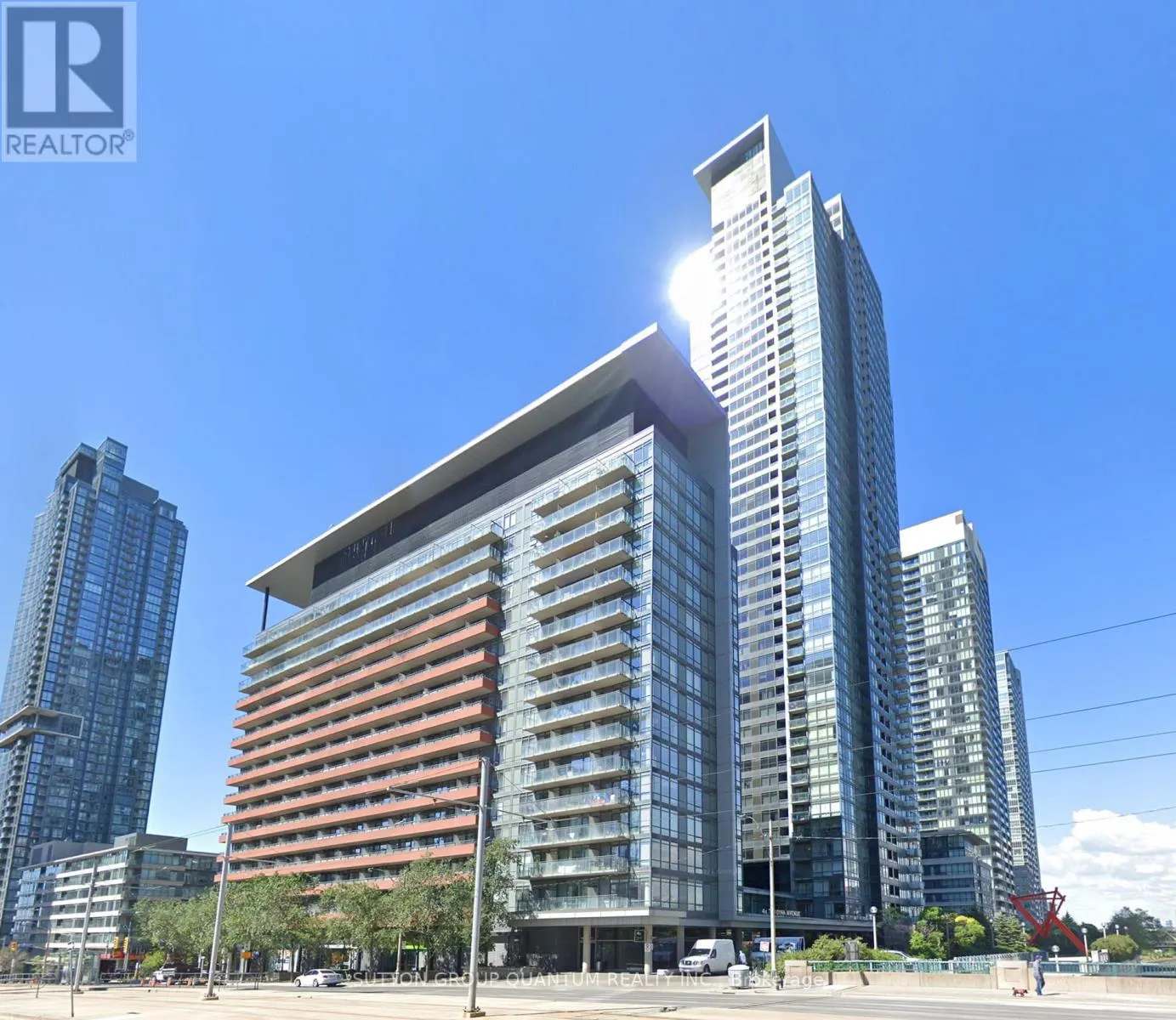 518 - 4K SPADINA AVENUE