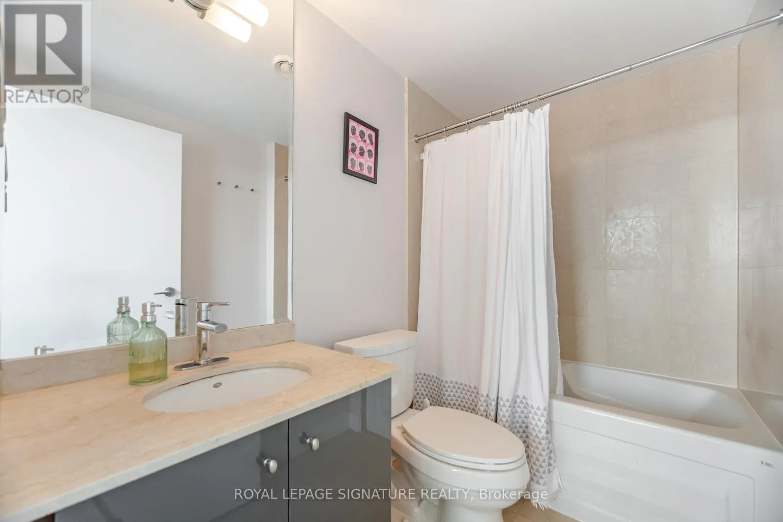 1405 - 438 KING STREET W